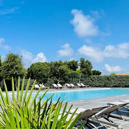 Location 2 U Aloru Piscine Bonifacio Villa Bonifacio (Corsica)